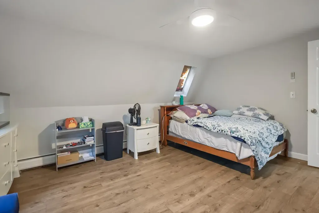 2611 Kennebec Newburgh ME 04444