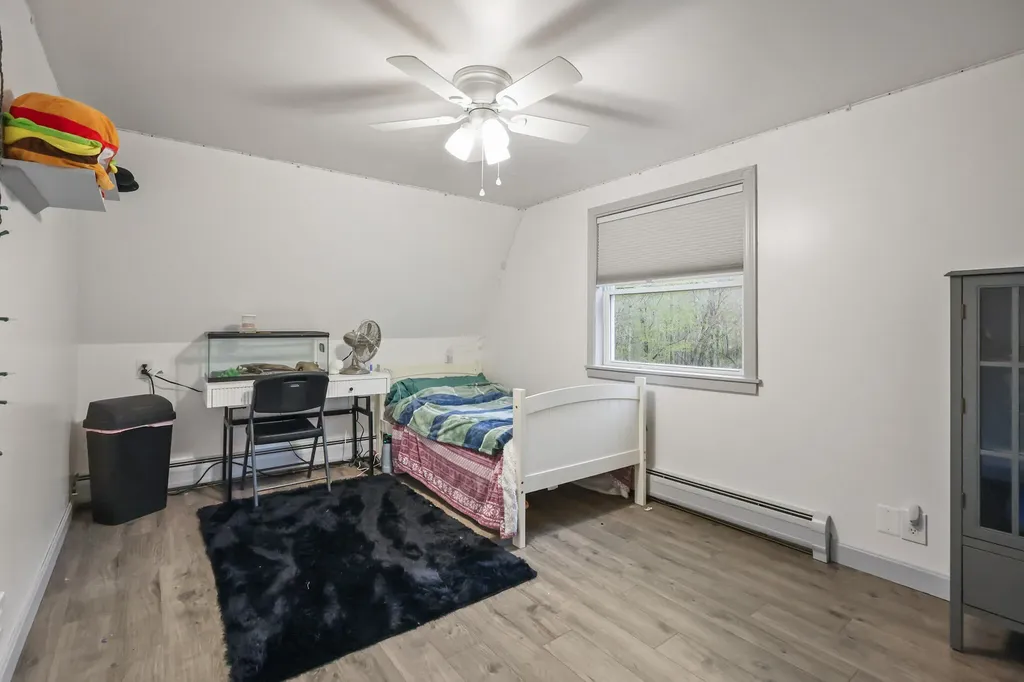 2611 Kennebec Newburgh ME 04444