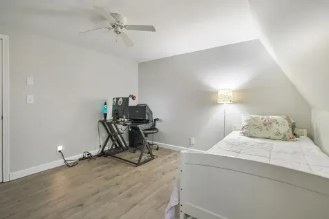 2611 Kennebec Newburgh ME 04444