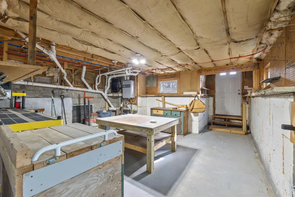 2252 Alfred Road Alfred ME 04002