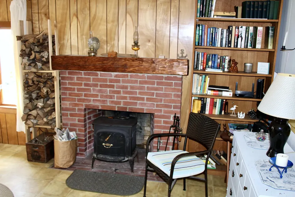 165 Mcfarland Shore Road Bristol ME 04554