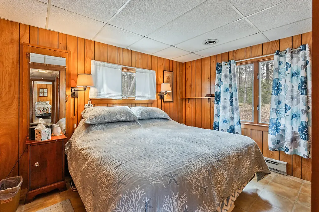 165 Mcfarland Shore Road Bristol ME 04554