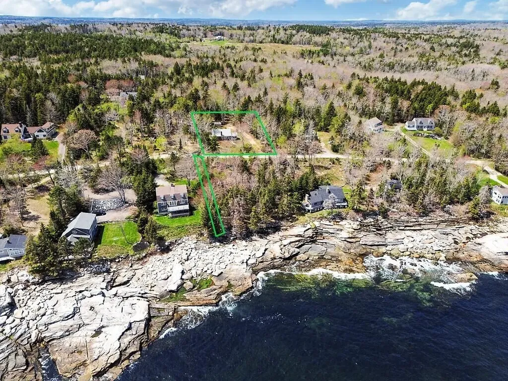 165 Mcfarland Shore Road Bristol ME 04554
