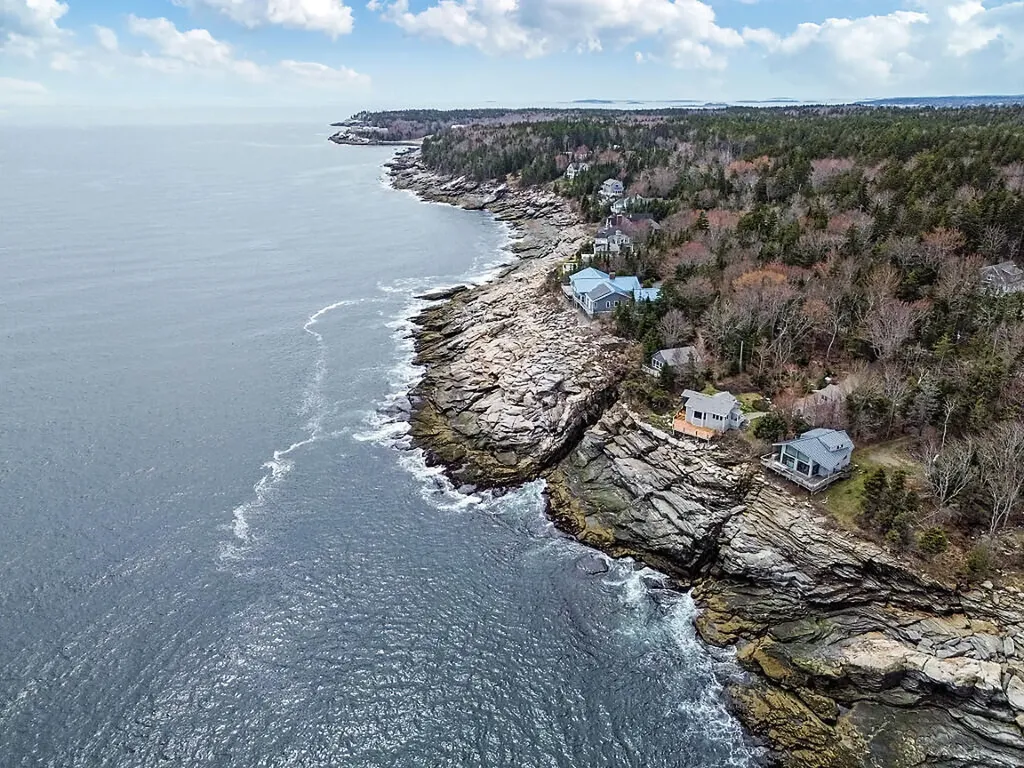 165 Mcfarland Shore Road Bristol ME 04554