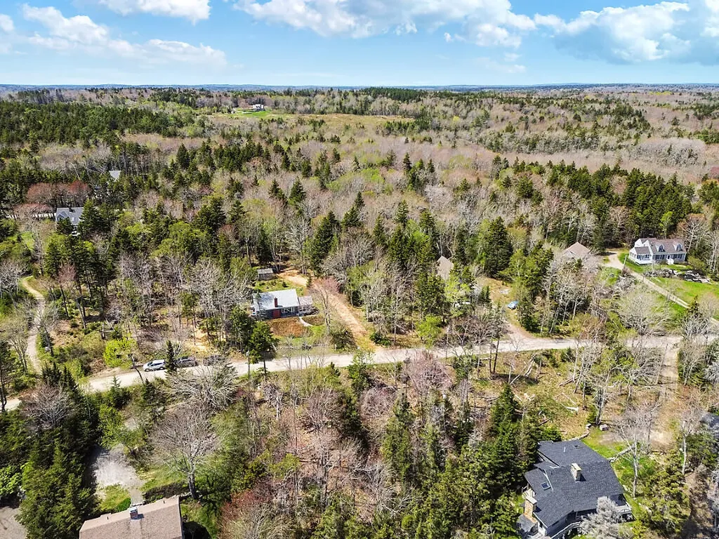 165 Mcfarland Shore Road Bristol ME 04554