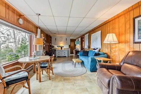 165 Mcfarland Shore Road Bristol ME 04554