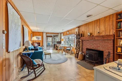 165 Mcfarland Shore Road Bristol ME 04554