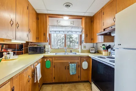 165 Mcfarland Shore Road Bristol ME 04554