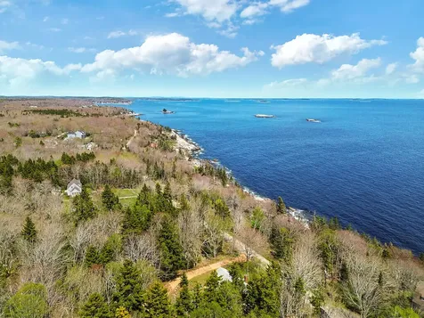 165 Mcfarland Shore Road Bristol ME 04554