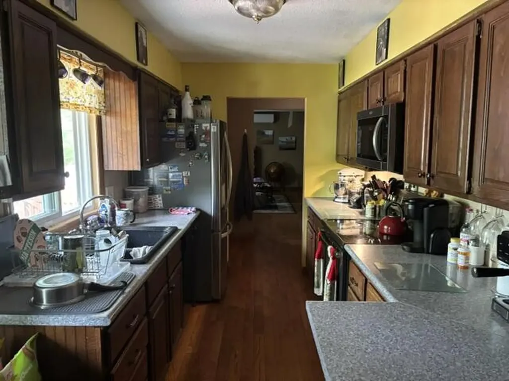 23 Annabessacook Drive Winthrop ME 04364