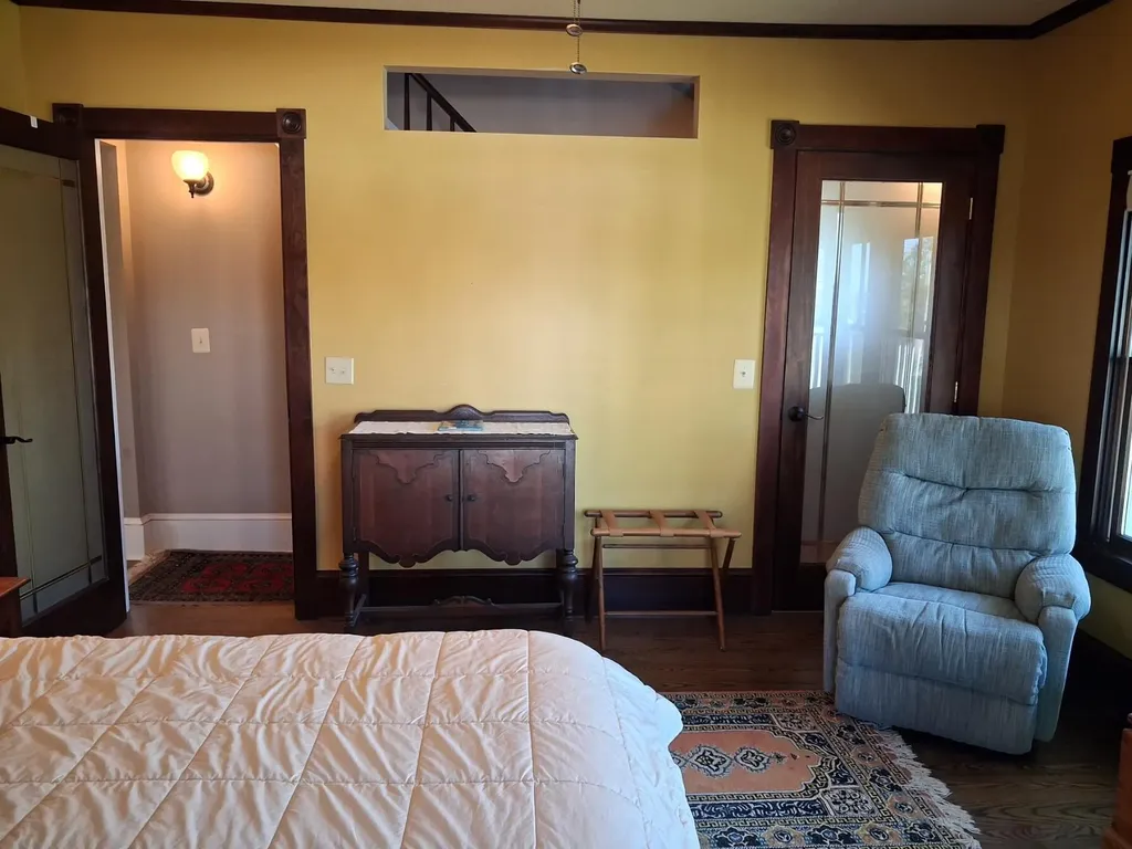 5 Penniman Road Bristol ME 04554