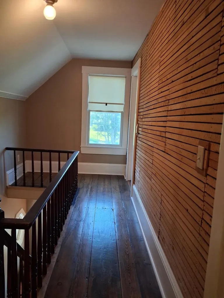 5 Penniman Road Bristol ME 04554