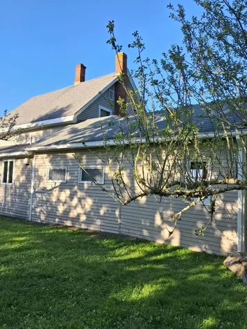 5 Penniman Road Bristol ME 04554