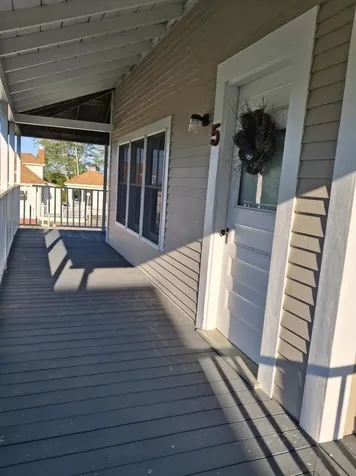 5 Penniman Road Bristol ME 04554