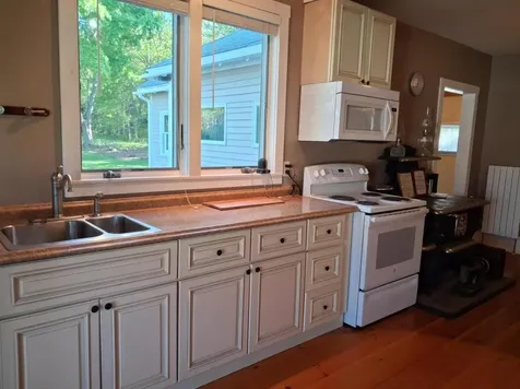 5 Penniman Road Bristol ME 04554