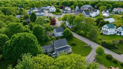 5 Penniman Road Bristol ME 04554