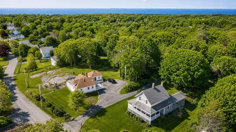 5 Penniman Road Bristol ME 04554
