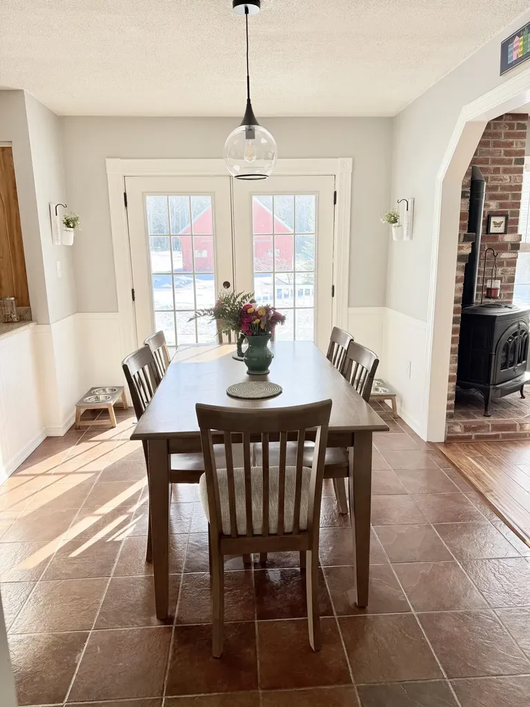 76 Fowler Road Hampden ME 04444