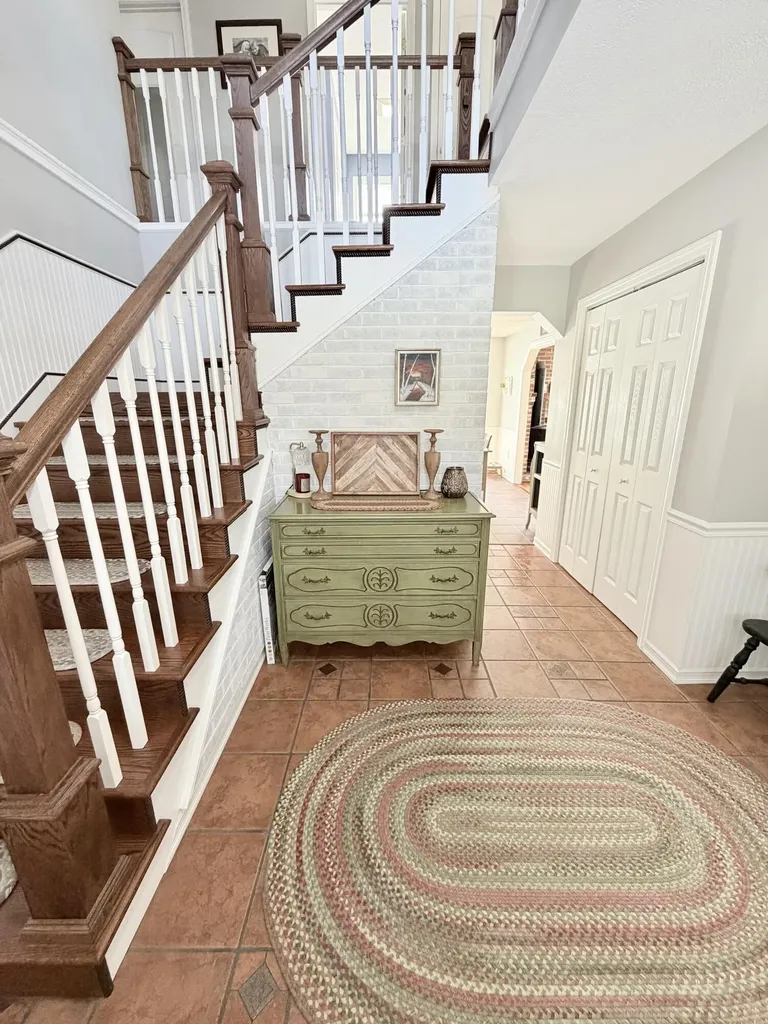 76 Fowler Road Hampden ME 04444