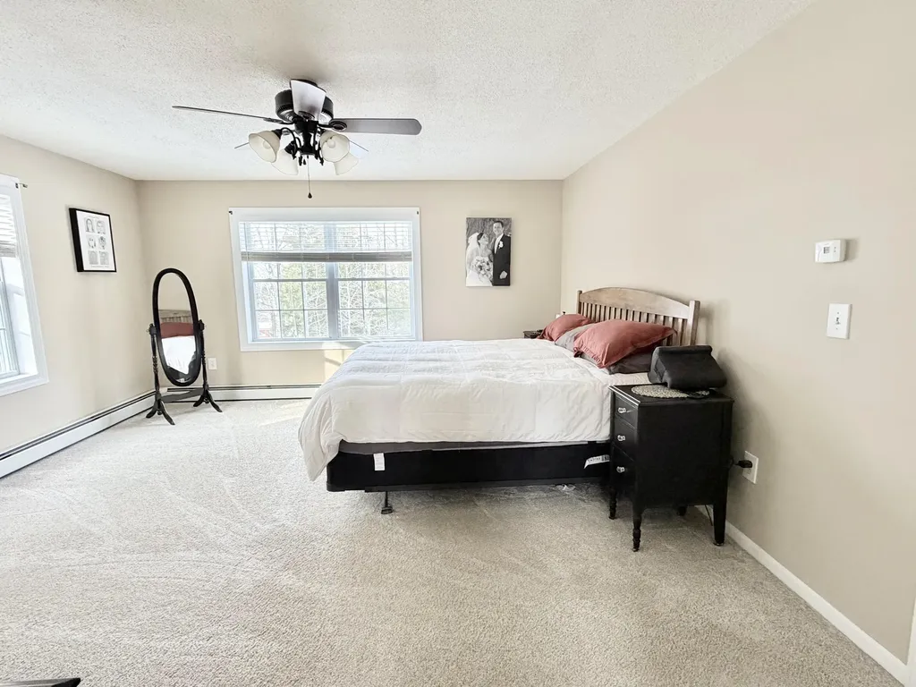 76 Fowler Road Hampden ME 04444