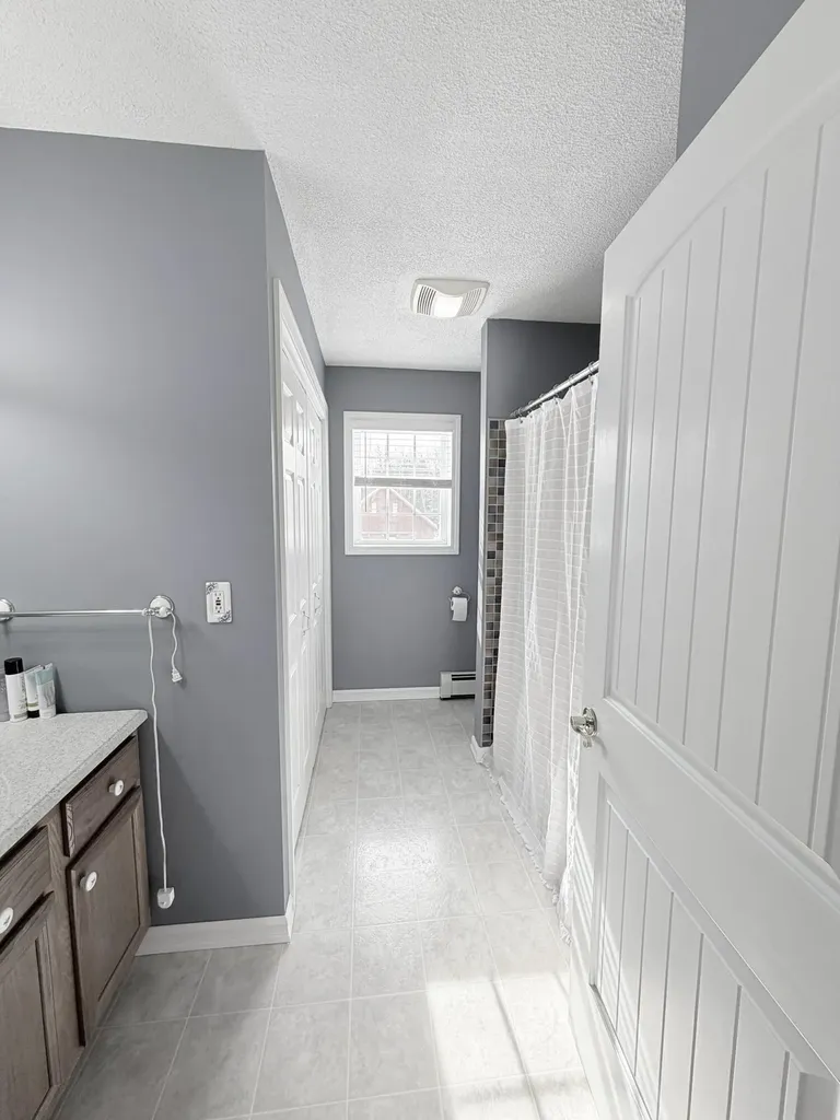 76 Fowler Road Hampden ME 04444