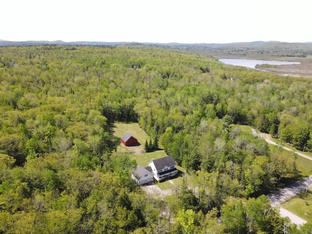 76 Fowler Road Hampden ME 04444