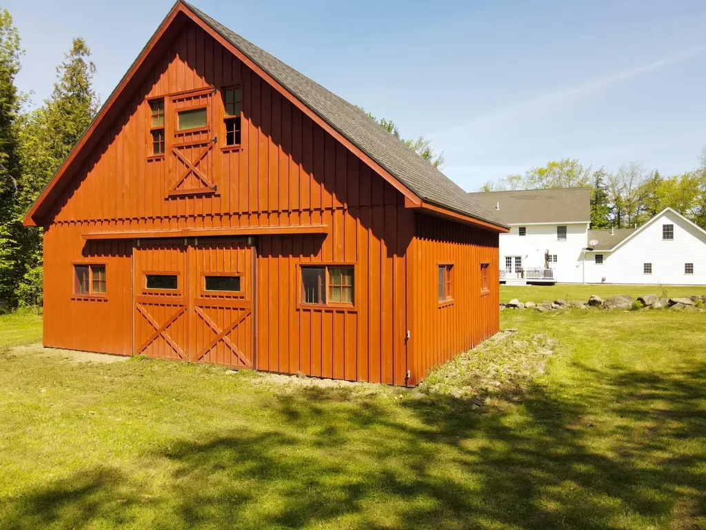 76 Fowler Road Hampden ME 04444