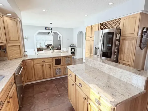 76 Fowler Road Hampden ME 04444