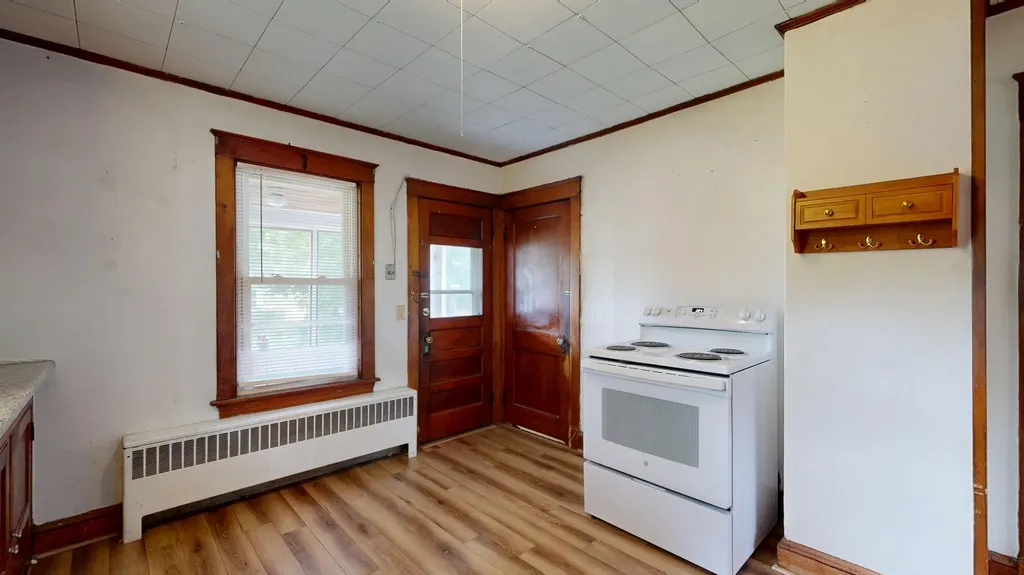 52 Caron Lane Auburn ME 04210