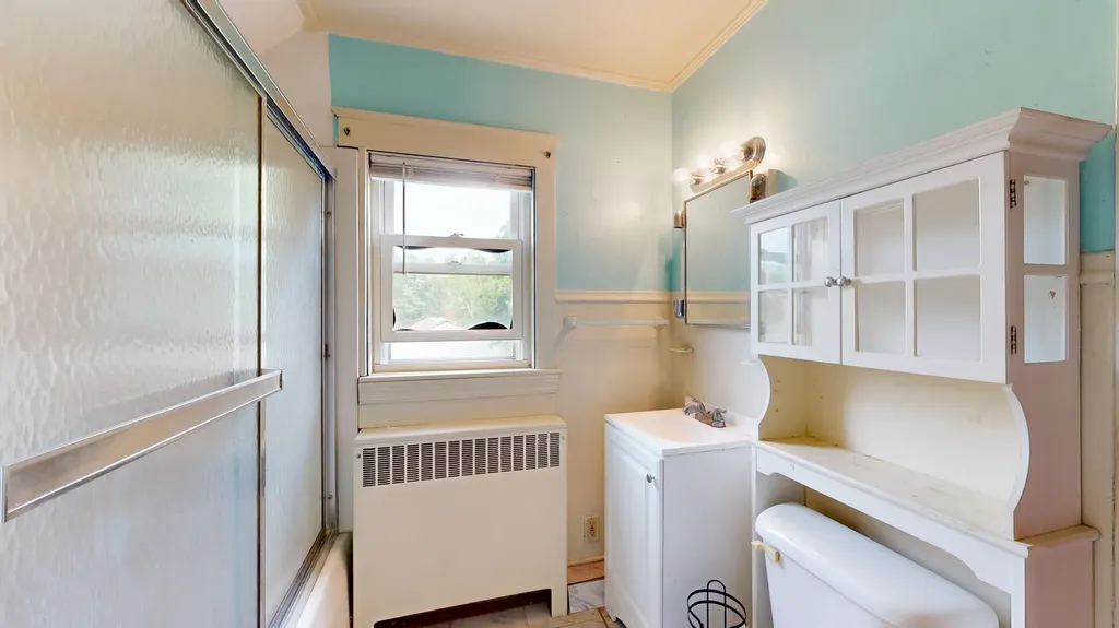 52 Caron Lane Auburn ME 04210
