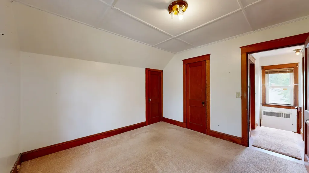 52 Caron Lane Auburn ME 04210