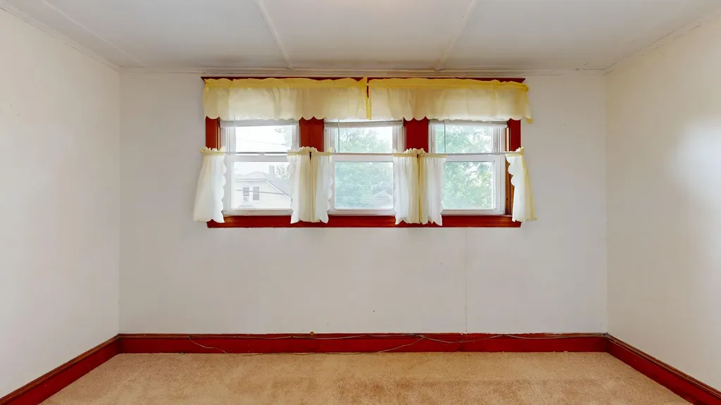 52 Caron Lane Auburn ME 04210