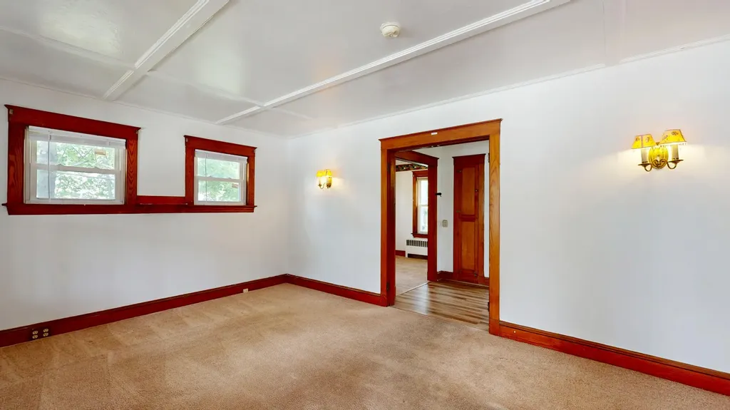 52 Caron Lane Auburn ME 04210