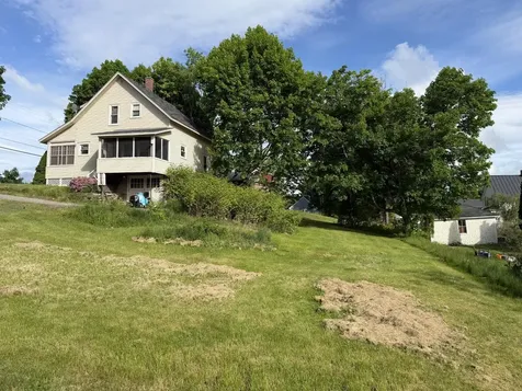52 Caron Lane Auburn ME 04210