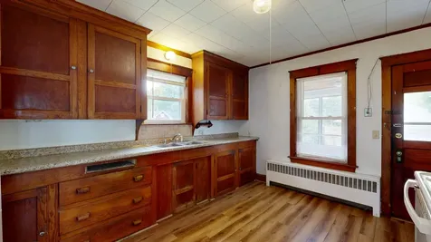 52 Caron Lane Auburn ME 04210