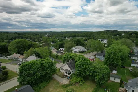 52 Caron Lane Auburn ME 04210