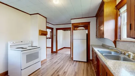 52 Caron Lane Auburn ME 04210