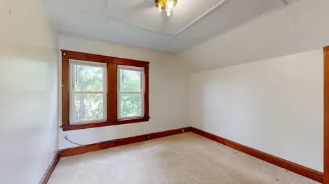 52 Caron Lane Auburn ME 04210