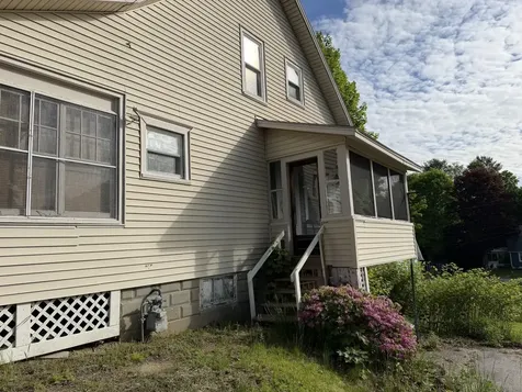 52 Caron Lane Auburn ME 04210