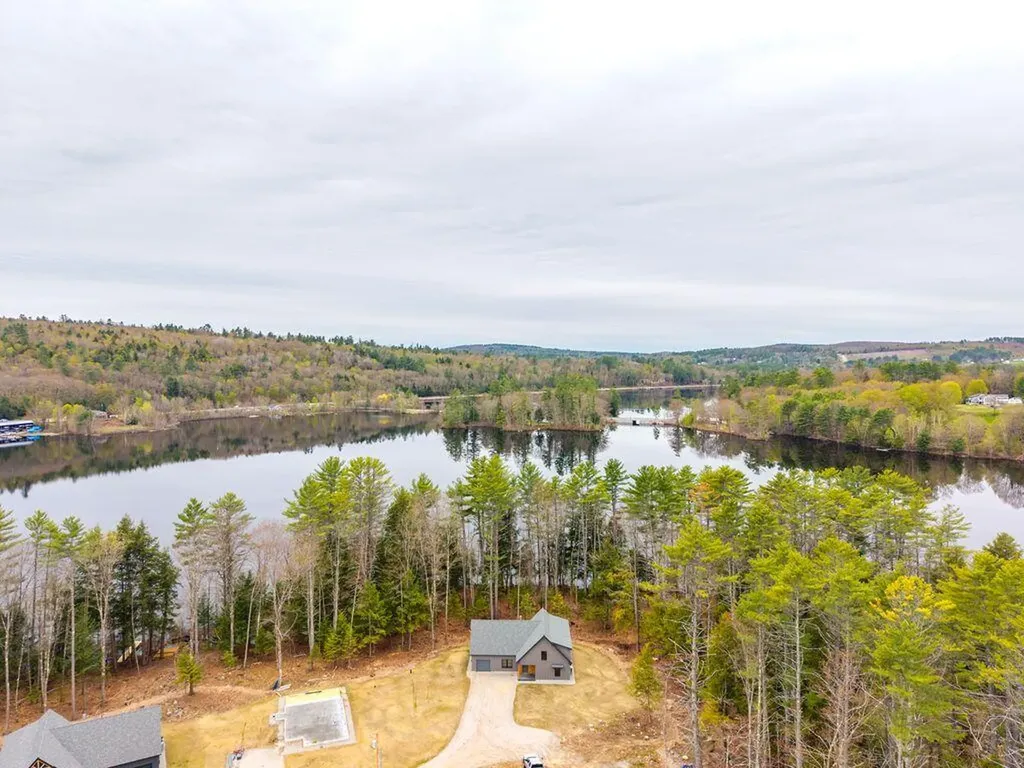 68 East Point Way Norway ME 04268