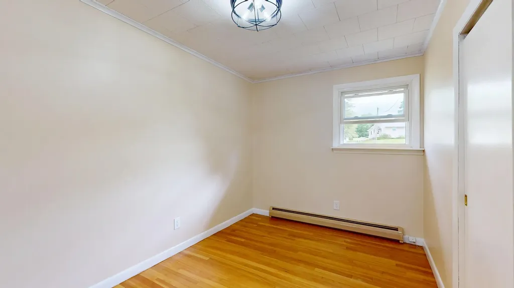 371 Crowley Road Sabattus ME 04280