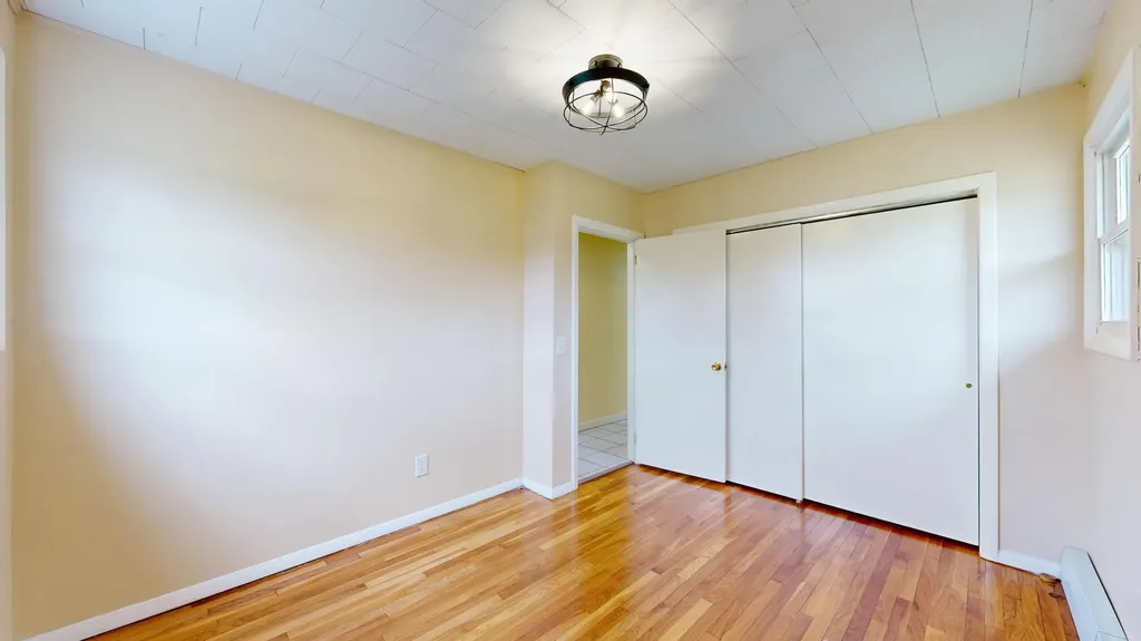 371 Crowley Road Sabattus ME 04280
