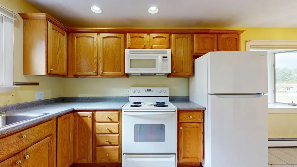 371 Crowley Road Sabattus ME 04280
