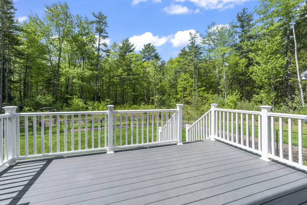 122 Thomas Point Road Brunswick ME 04011