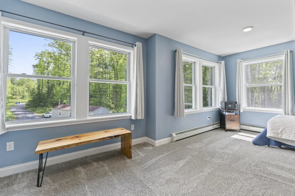 122 Thomas Point Road Brunswick ME 04011