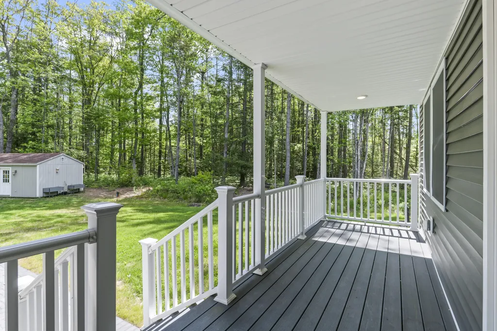 122 Thomas Point Road Brunswick ME 04011