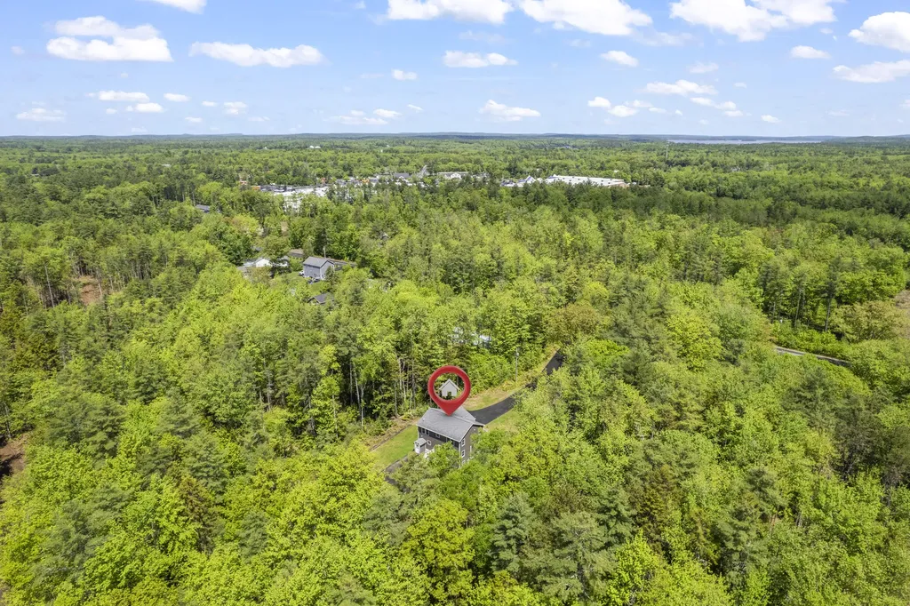 122 Thomas Point Road Brunswick ME 04011