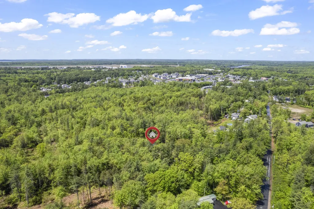 122 Thomas Point Road Brunswick ME 04011