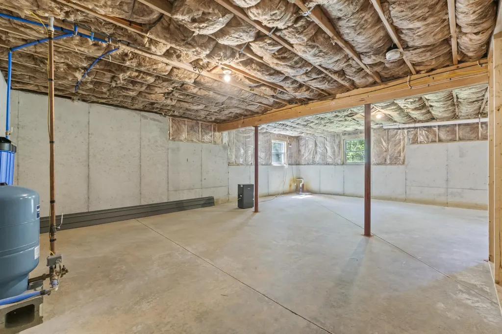 122 Thomas Point Road Brunswick ME 04011