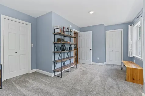122 Thomas Point Road Brunswick ME 04011